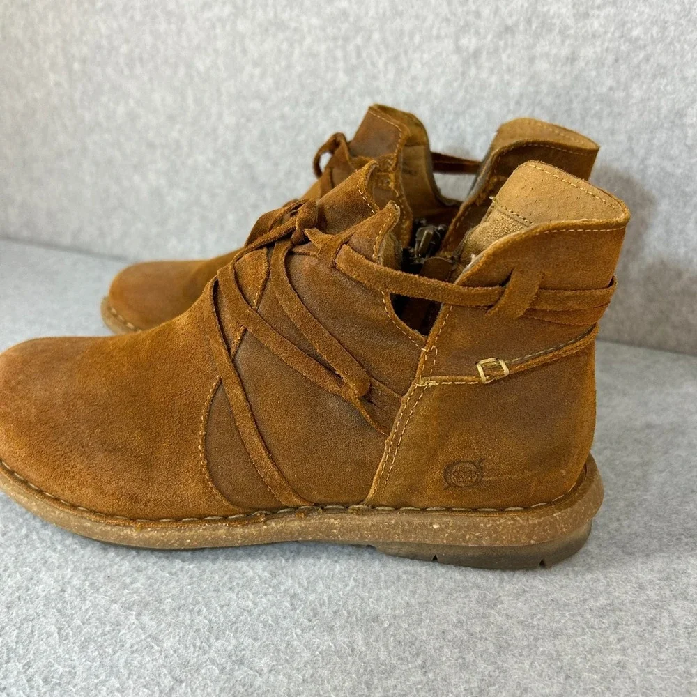 Born Tarkiln Toasted Almond Brown Leather Ankle Boots Booties Womens Size US 9